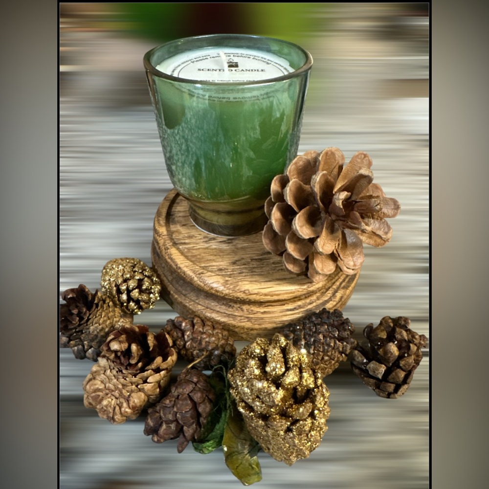SUGARED SPRUCE & GINGER, SCENT UNLEASHED LLC, LUXURY HAND POURED SCENTED CANDLES